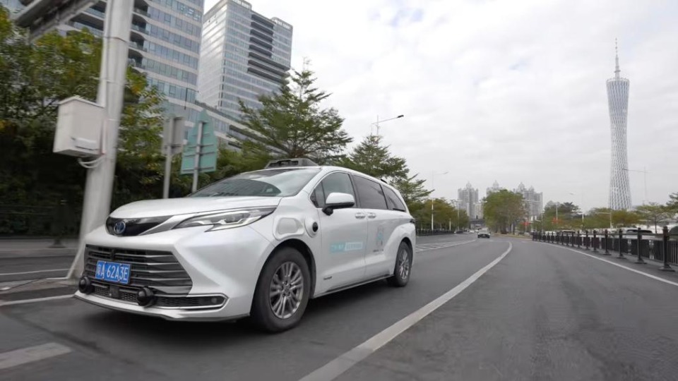 Guangzhou shifts gears with new downtown robotaxi service