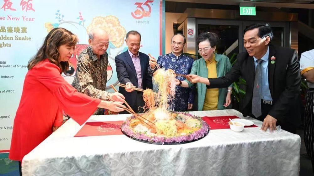 Cantonese chefs deliver 'Reunion Dinner for Chinese New Year' to Singapore