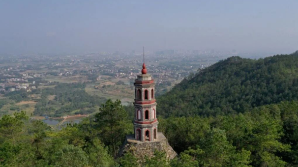 Cycle through scenic spots and ancient villages in Yunfu's Luoding!