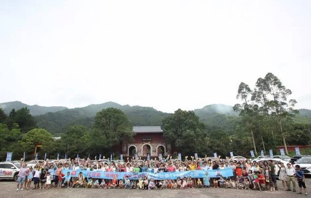 风雨无阻与爱同行：比亚迪广州“棒棒唐”全家总动员