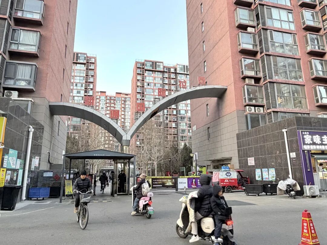 新通国际花园小区。(南方周末记者 梁婷 / 摄)