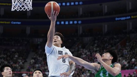 剑指金牌！辽粤大战广东男篮大胜晋级