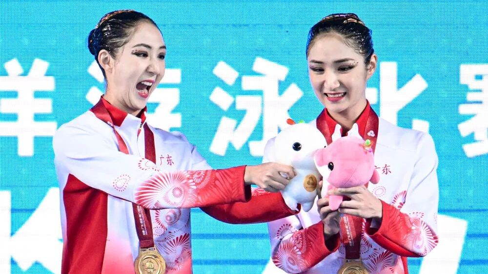 全运“粤”章 | “双生花”王柳懿/王芊懿：携手走向更广阔的世界