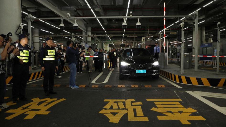 Policy allowing Guangdong vehicles to travel to Hong Kong takes effect