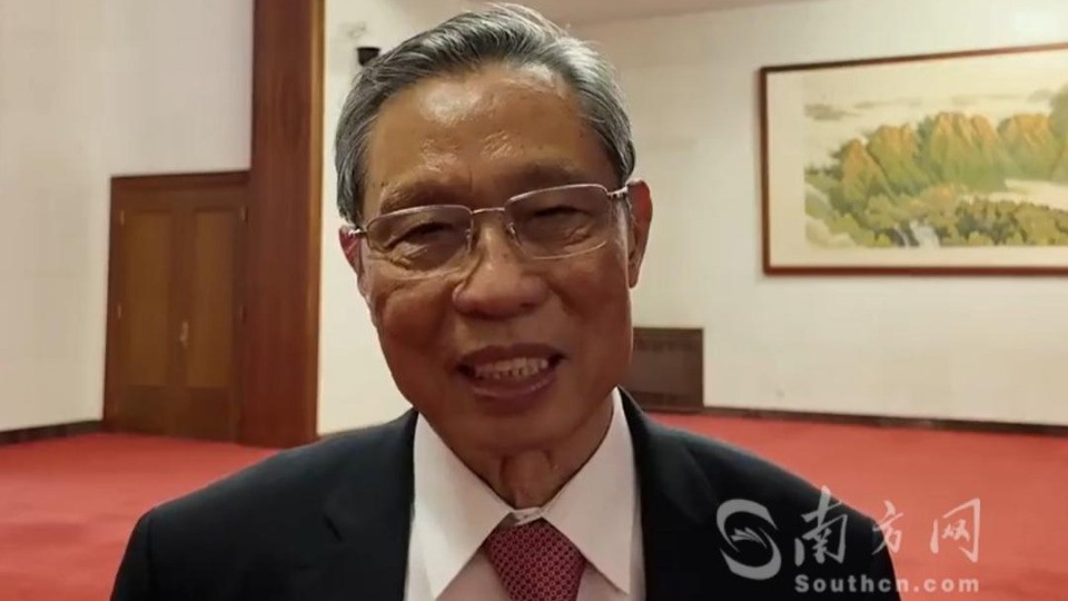 参加完阅兵观礼，钟南山谈感受：非常震撼！