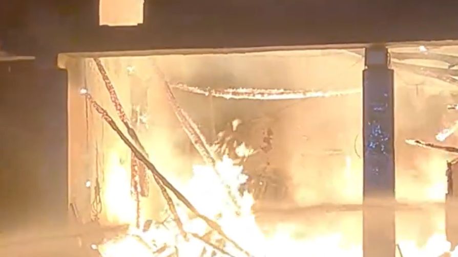 烤鸭店起火，炭火使用如何才能经得起“烤”验