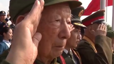 九三阅兵，抗战老兵深情凝望，愿这盛世，如你们所愿！