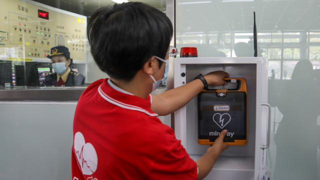 Guangzhou implements new regulations for AED deployment and training