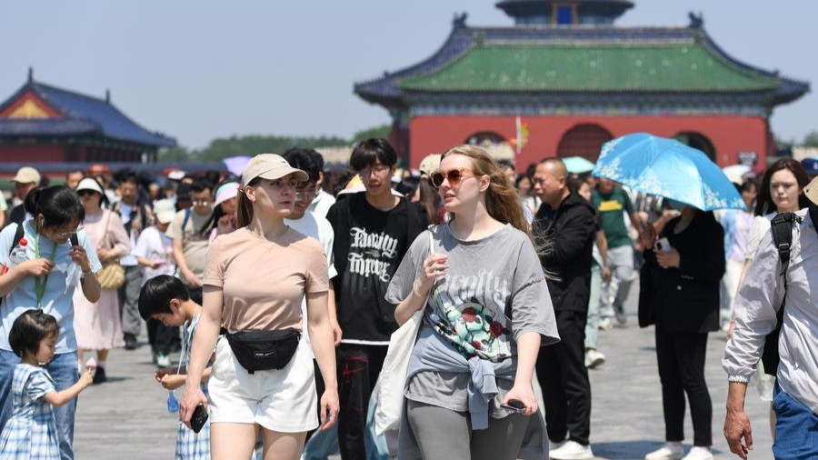 Foreign vloggers show real China to global audiences