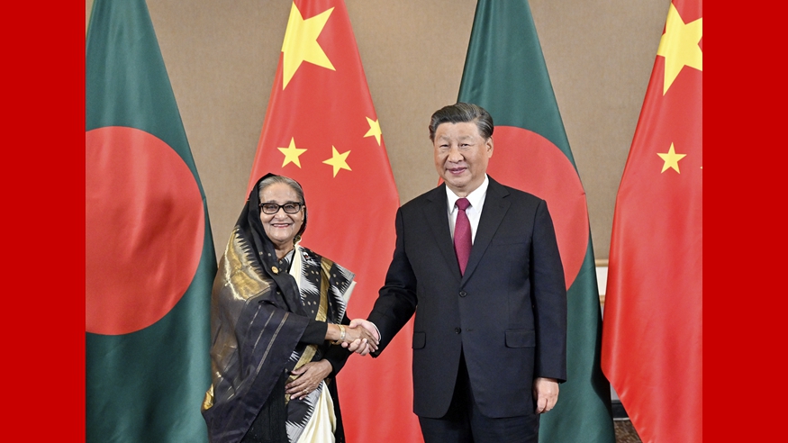 习近平会见孟加拉国总理哈西娜