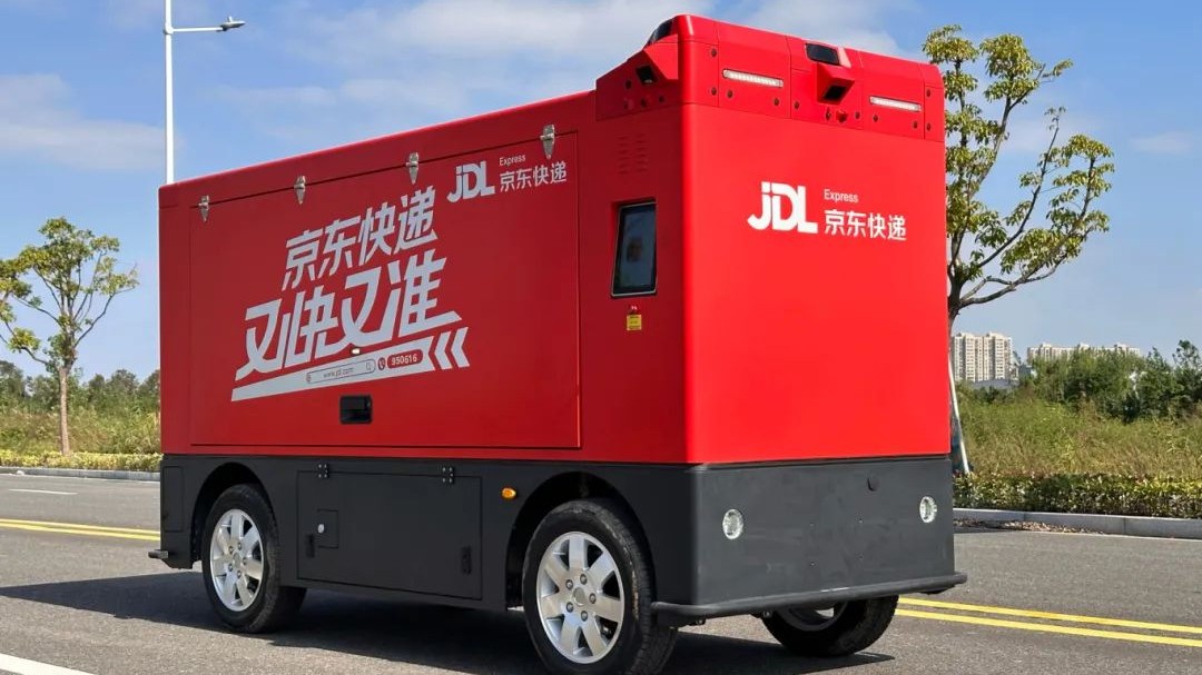 Driverless delivery vehicles hit the road in Hengqin