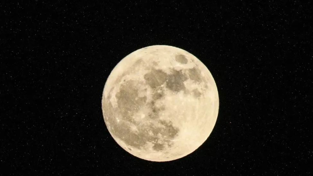 兔年元宵，广州最佳赏月时间为翌日0时44分