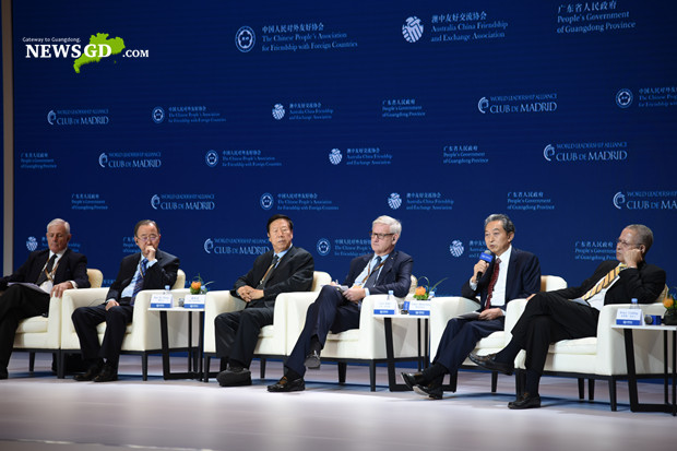Ban Ki-moon in a panel discussion of the 2018 Imperial Springs International Forum. (Photo: Steven Yuen)