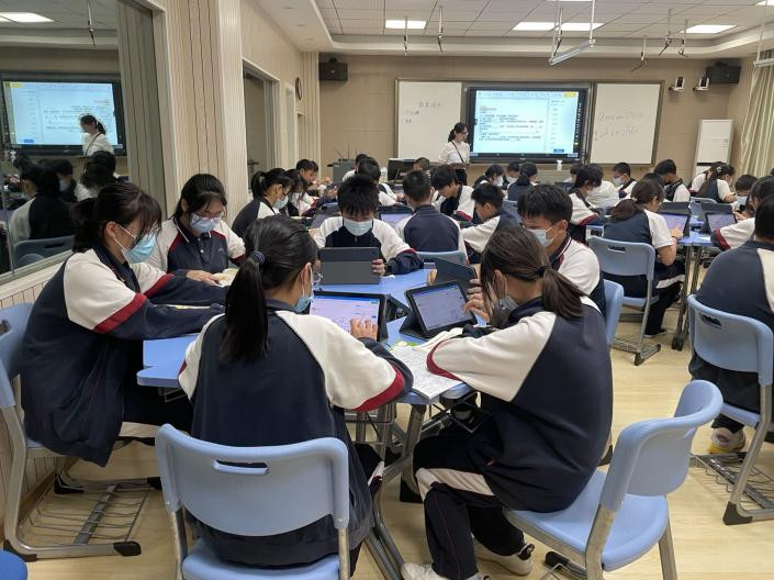 珠海市红旗中学：让信息技术与教育教学创新融合 全力探索教育数字化转型