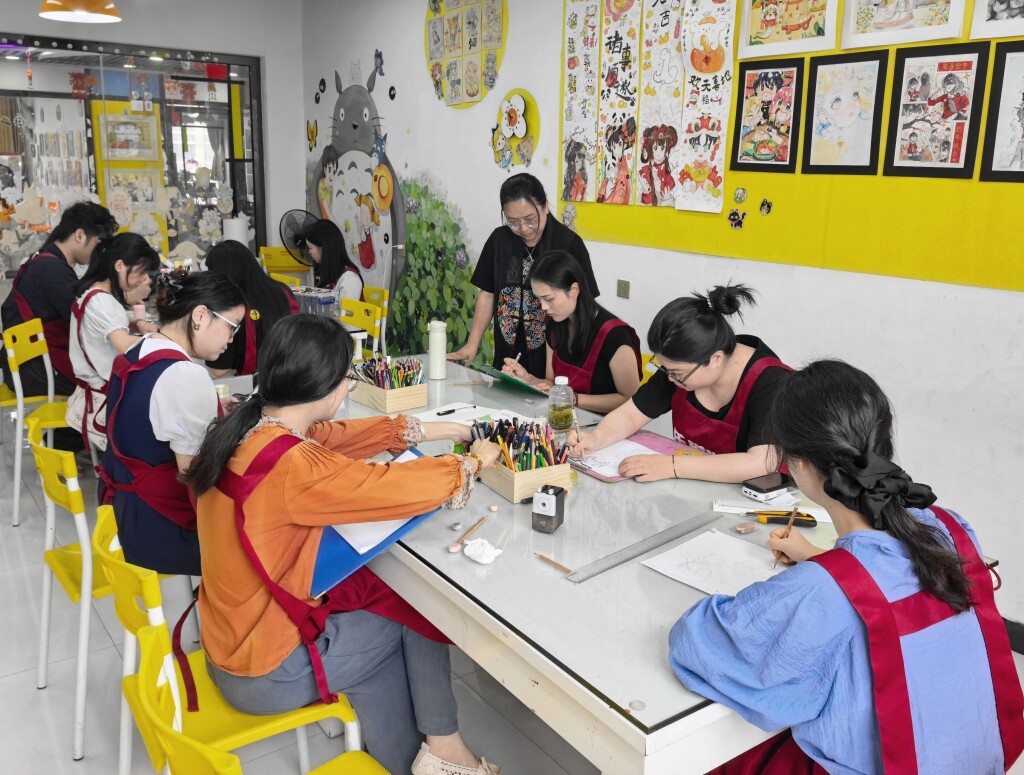 “乐陶陶”团队教学业务培训 。潘伟 摄