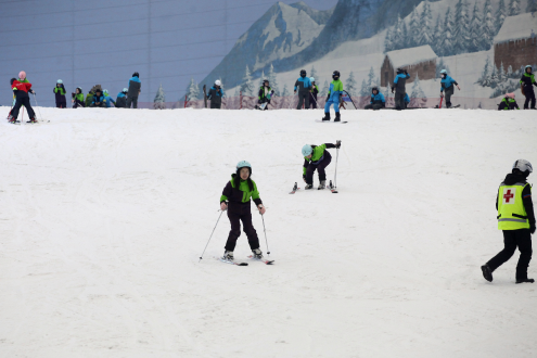 Ice-snow tourism becomes a new highlight in Guangdong during Spring Festival holiday