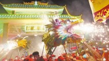“双节”假期广东消费市场“花式上新” 经济发展动能足 “双节”假期广东消费市场“花式上新” 经济发展动能足