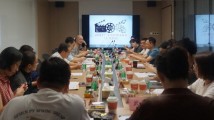 《生死摆渡》电影剧本研讨会在广州举办 《生死摆渡》电影剧本研讨会在广州举办