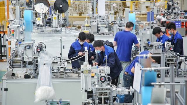 中小企业迎难而上 不断开拓发展新天地