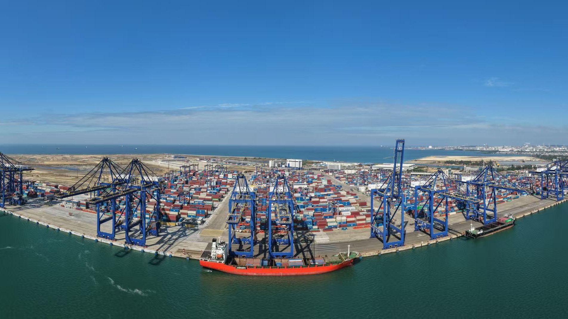 粤琼联手！大湾区与海南自贸港“双向奔赴”加速区域协同