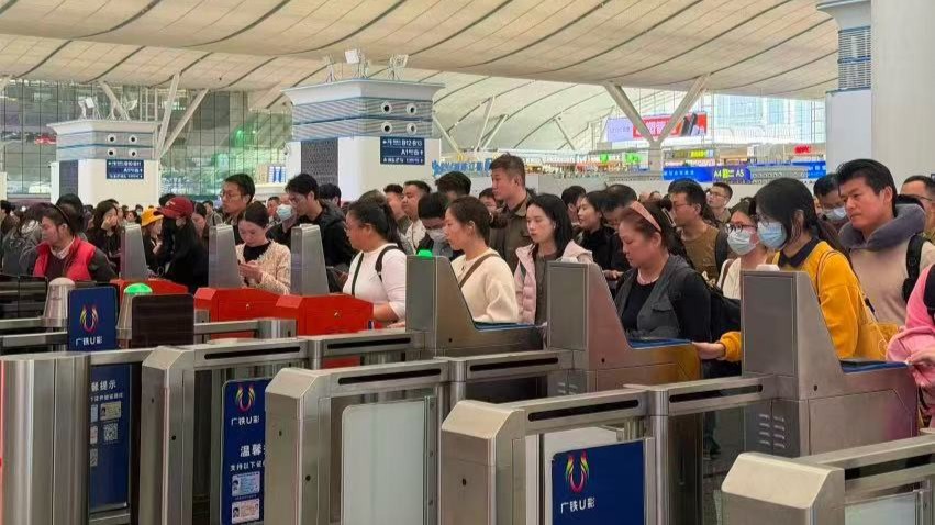 Guide to booking 2026 Chinese New Year train tickets: Key dates and new services