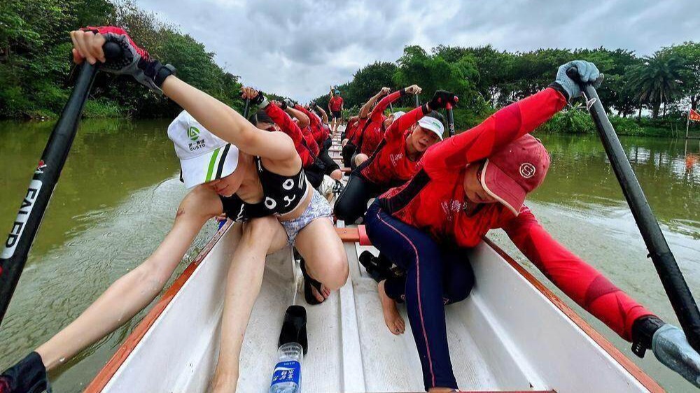 Paddling with power: women find strength in dragon boating
