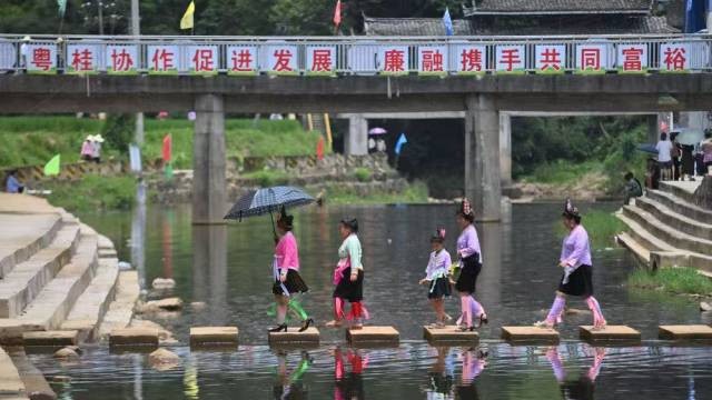 广东省党政代表团连赴三省区考察，山海合唱更加嘹亮