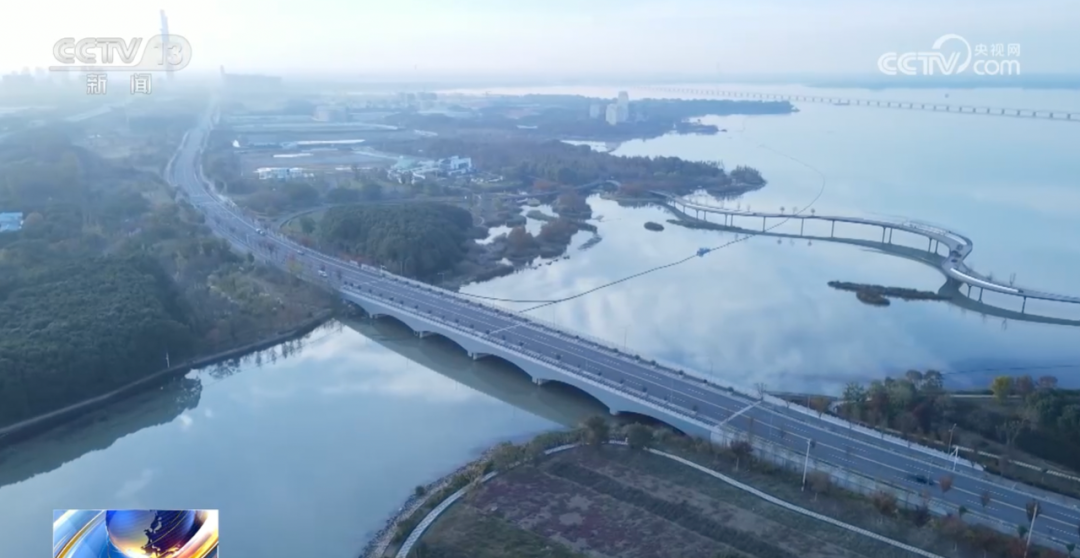 元荡桥，连接的是苏州吴江区和上海青浦区。