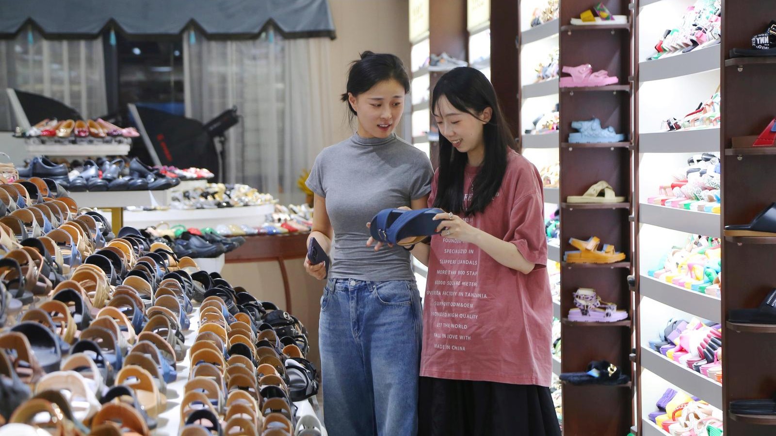 Olympics boost Jieyang's shoe industry: from local to global market