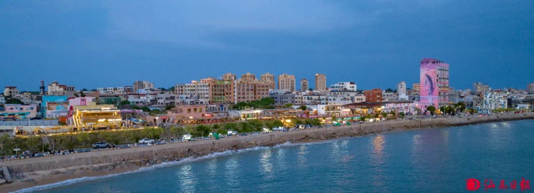 红海湾经济开发区遮浪街道咖啡一条街。