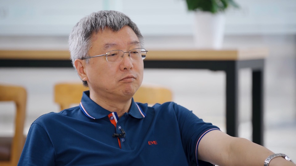 Up and Coming GBA | Competing like "Hungry Wolves" in the international energy market -- Dr.Deng Lu's exclusive interview with EVE Energy's founder: Liu Jincheng