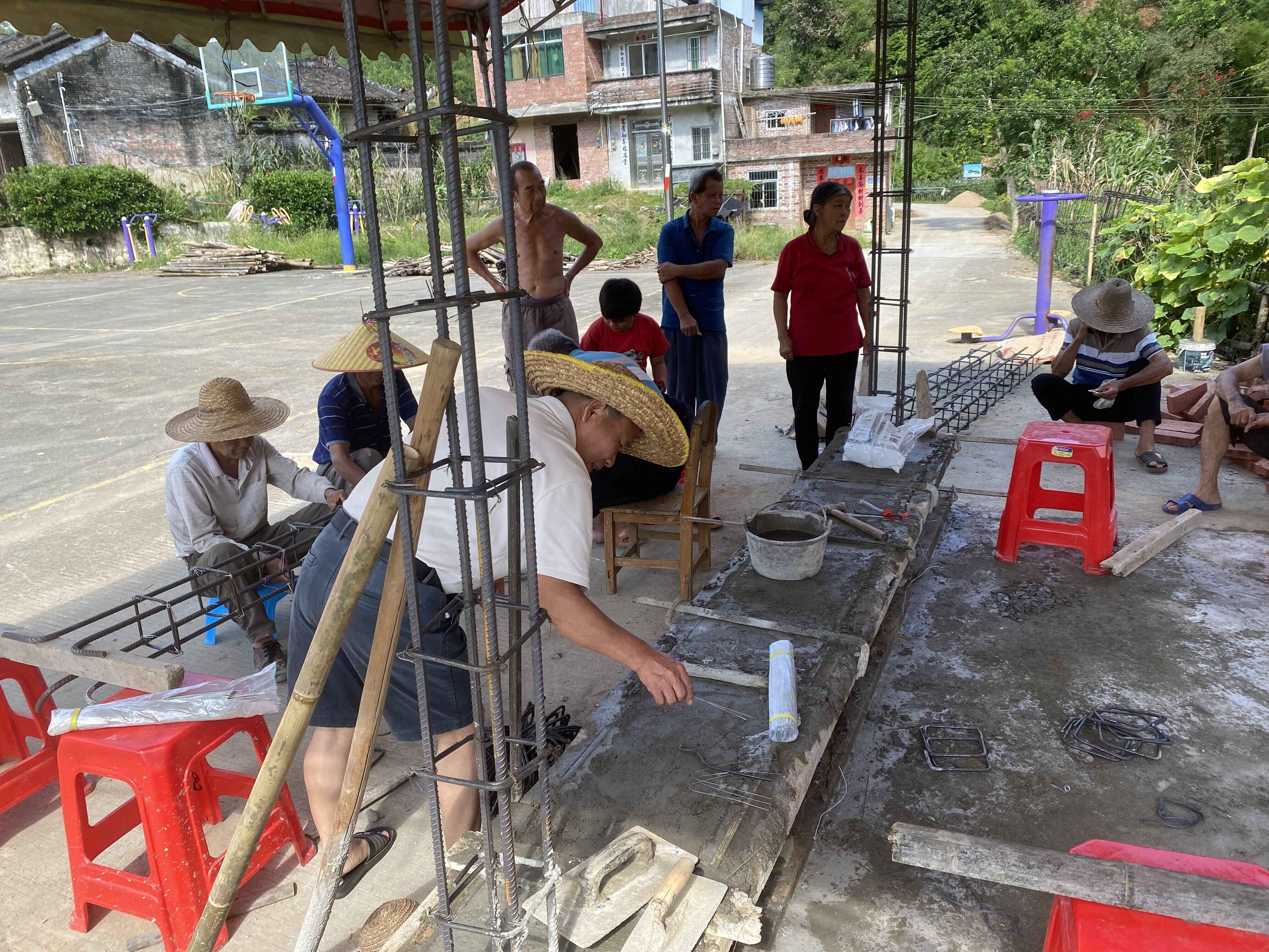 罗定市泗纶镇：履职为民践初心，共建家园显风采