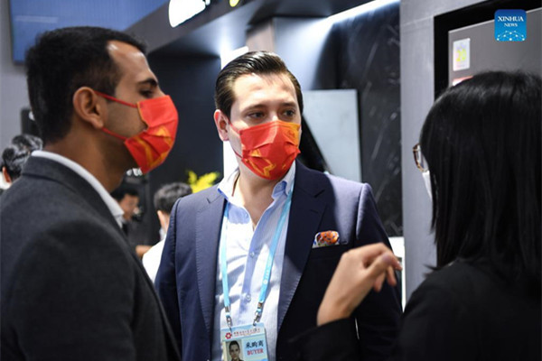 In pics: foreign buyers at Canton Fair