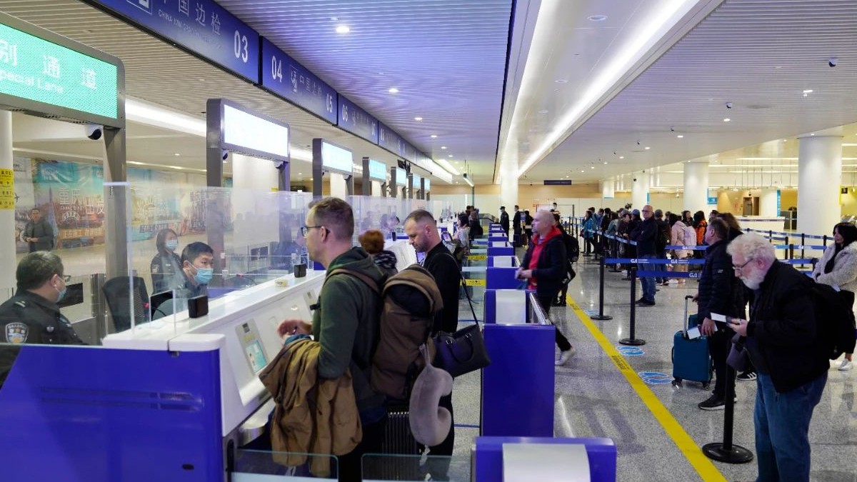 International arrivals in China surge by 152.7% in first half as visa-free policies expand