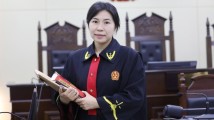 【东莞日报】柯颖:服务群众,做纯粹的法律人 【东莞日报】柯颖:服务群众,做纯粹的法律人