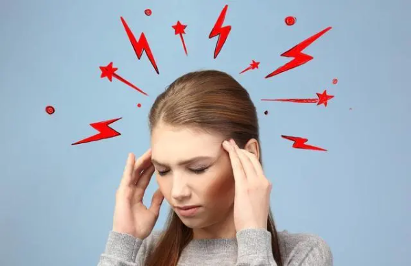 月经期如何减轻头痛？