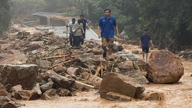 Meizhou lowers flood emergency response level as rivers slowly recede