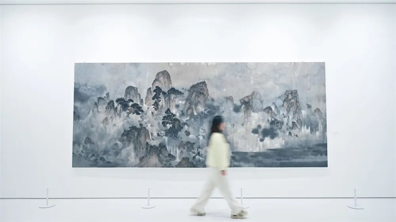 林于思 Lin Yusi
家山 Jia Shan
纸本水墨 Ink on paper