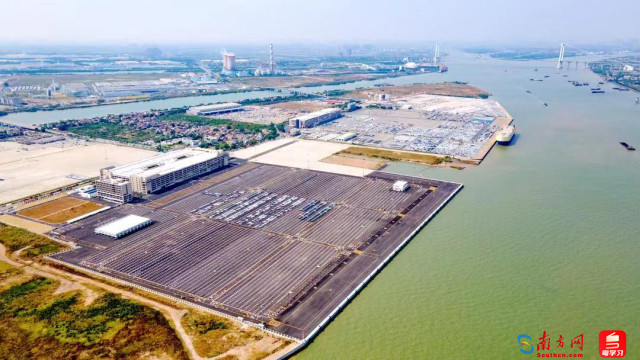广州港南沙港区近洋码头通过竣工验收  可靠泊全球最大滚装船
