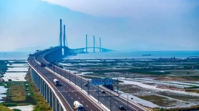  全省首个！黄茅海跨海通道荣获“全球道路成就奖”