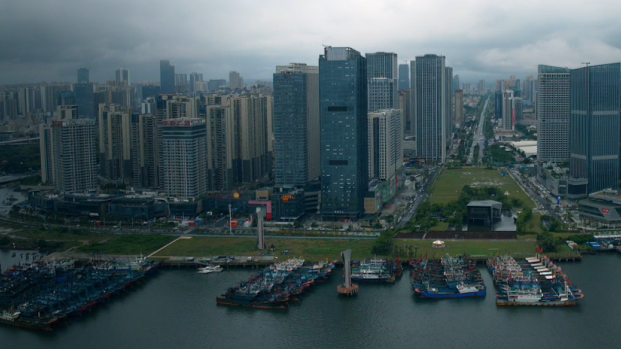 湛江启动防风Ⅰ级应急响应 全市客运班车、公交停运