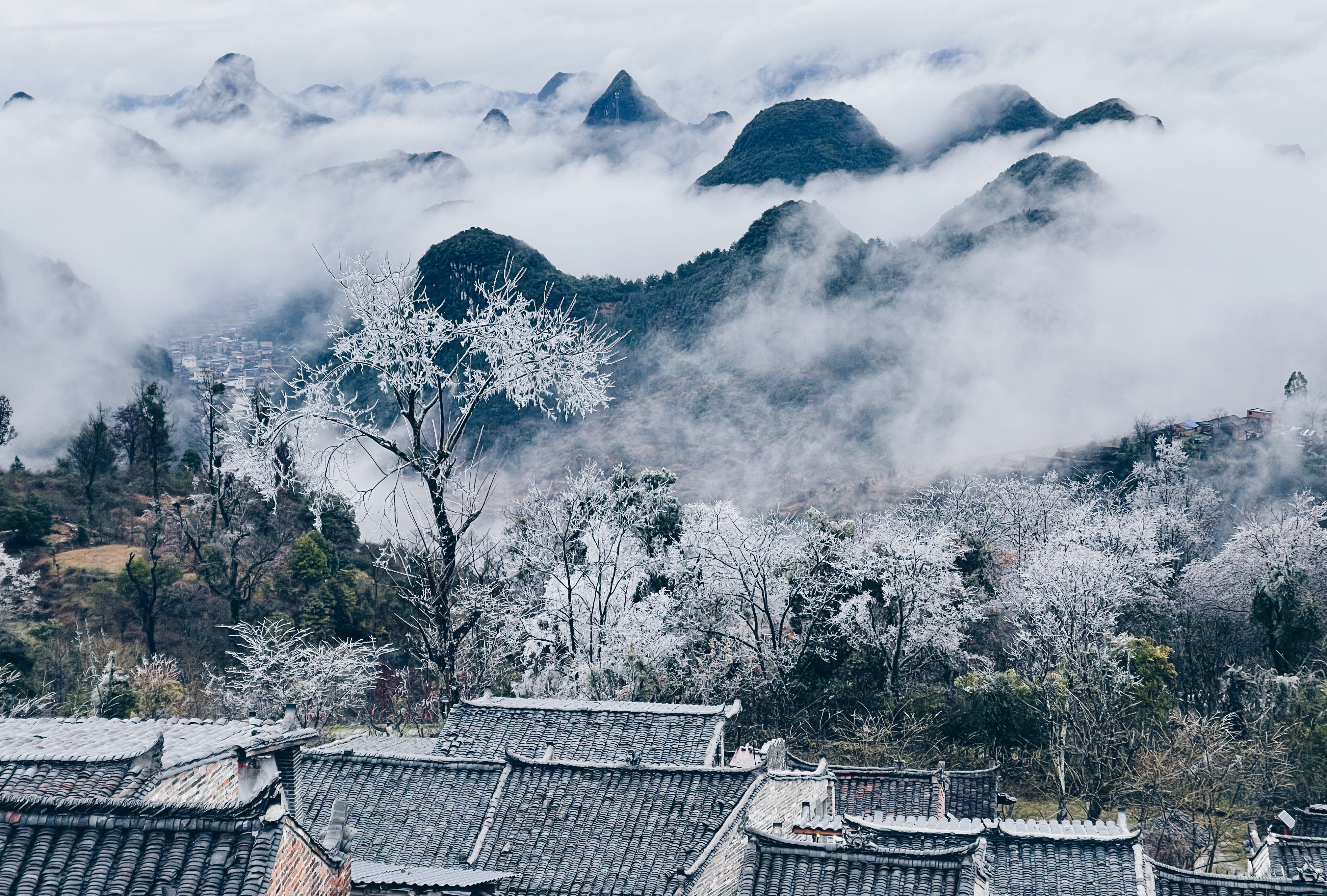 Snowing in Qingyuan, Guangdong