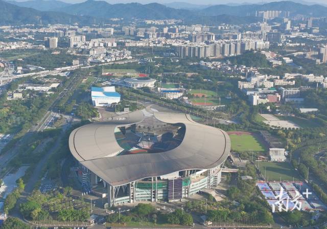 广东省奥林匹克体育中心场馆群