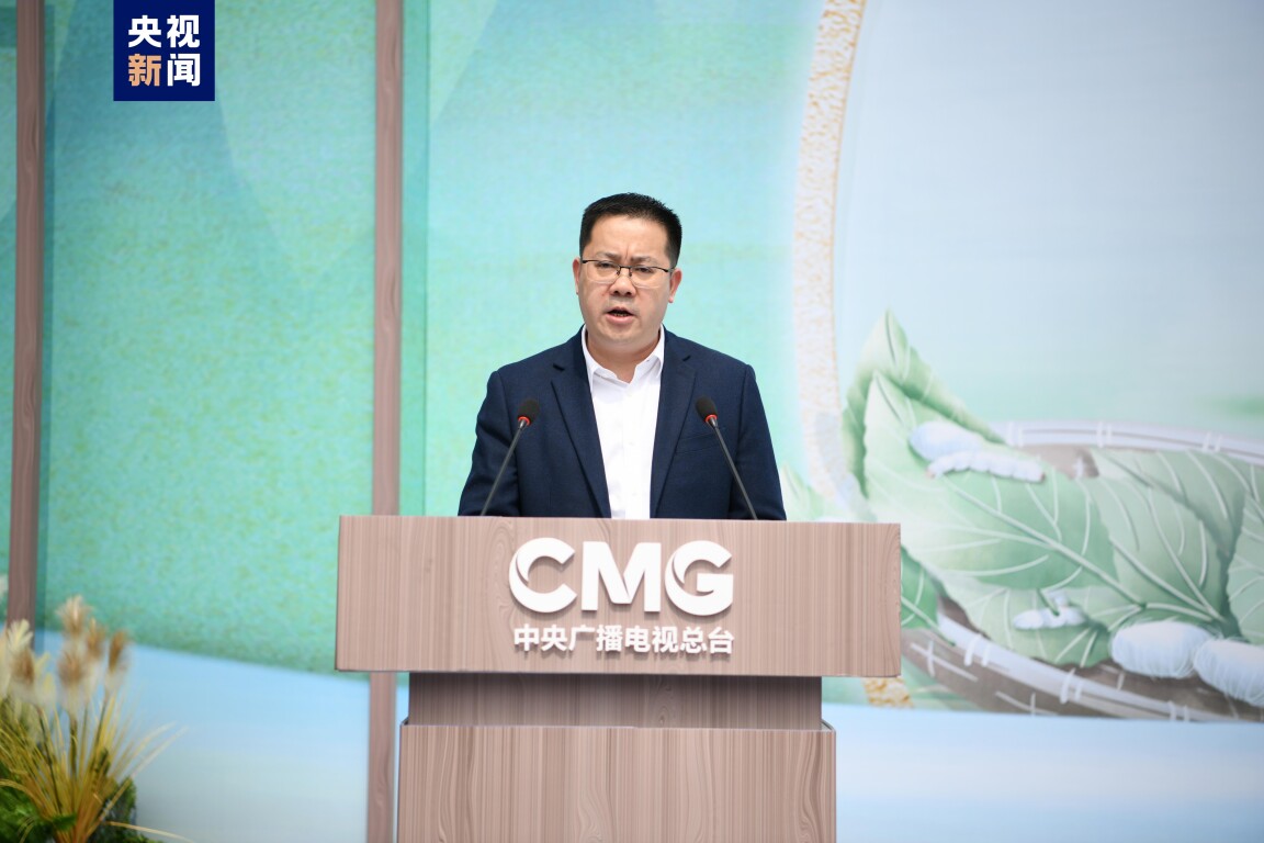 湖州市南潯區委書記溫建飛致辭