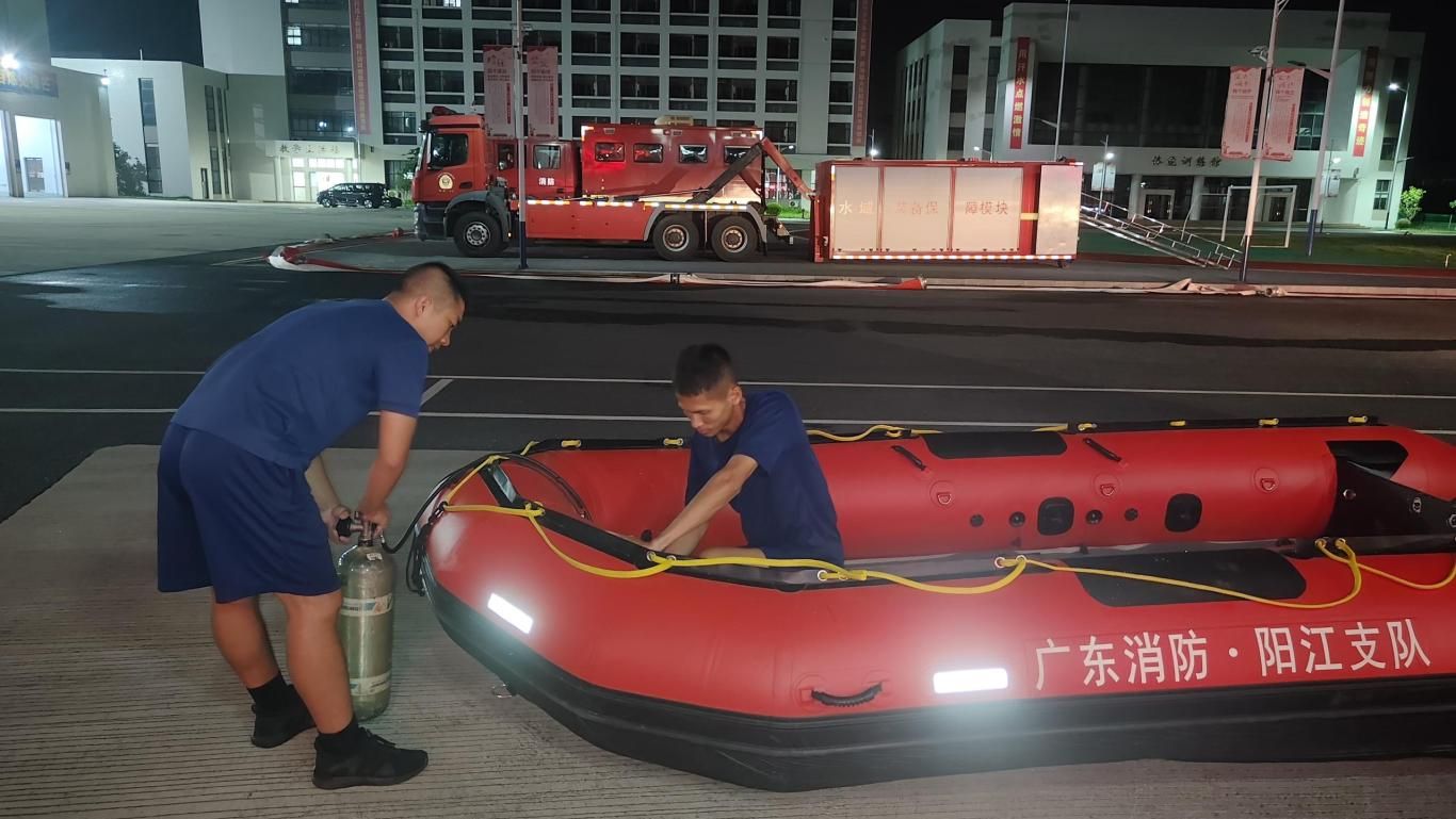 台风“塔巴”来袭，广东消防救援队伍全力做好应对处置工作