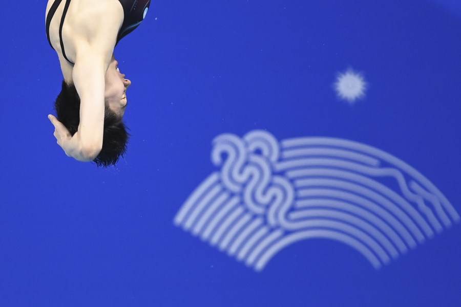 Day 9 Roundup: Chinese divers prevail, DPR Korean weightlifter