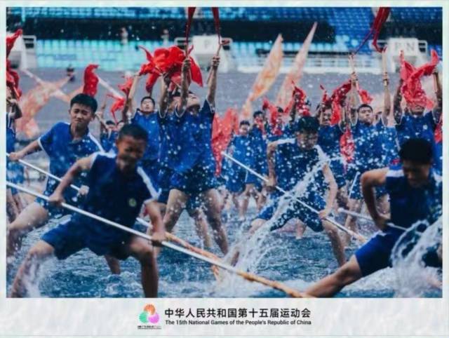 为筹备开幕式表演上的演出,佛山黄飞鸿文武学校学生经过三个多月的训练。校方供图 为筹备开幕式表演上的演出,佛山黄飞鸿文武学校学生经过三个多月的训练。校方供图