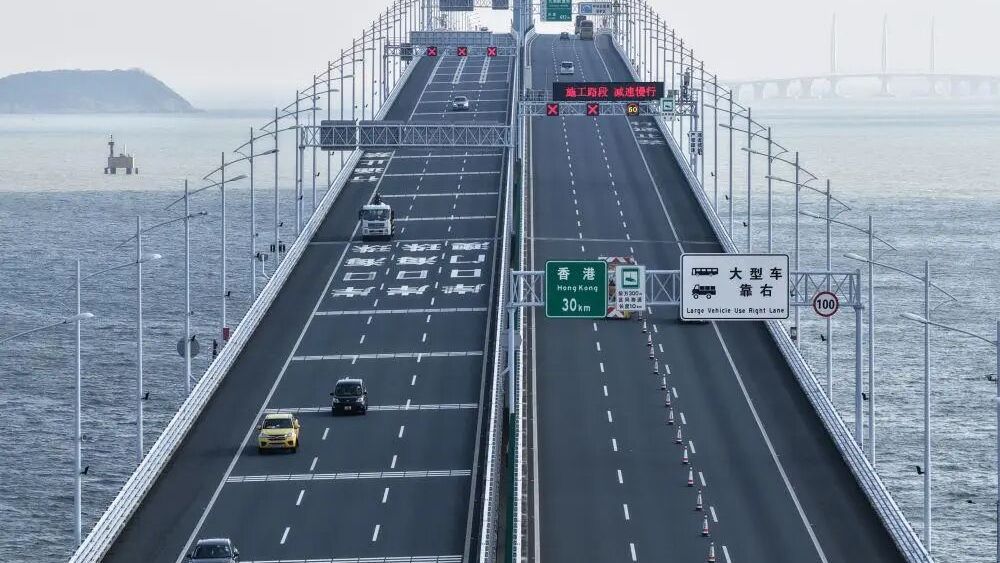 广东之行，总书记强调两种精神