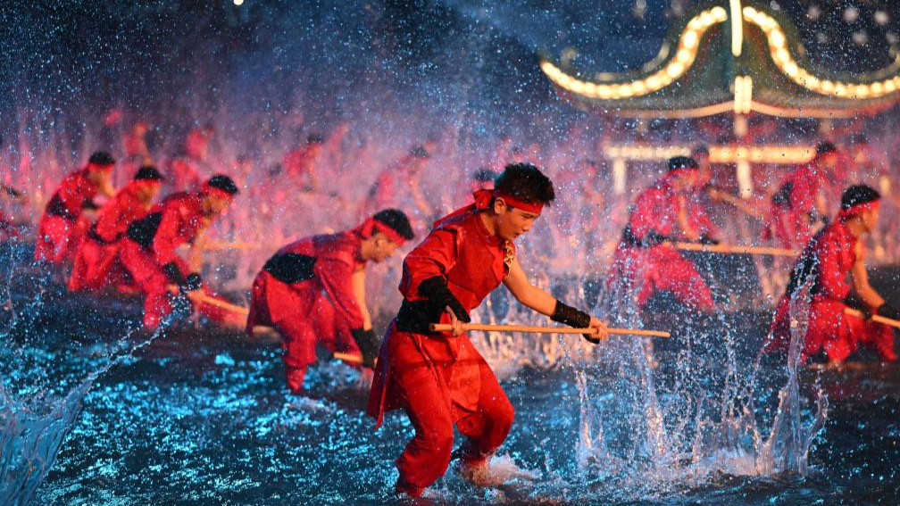 Cérémonie d'ouverture des 15es Jeux nationaux chinois à Guangzhou