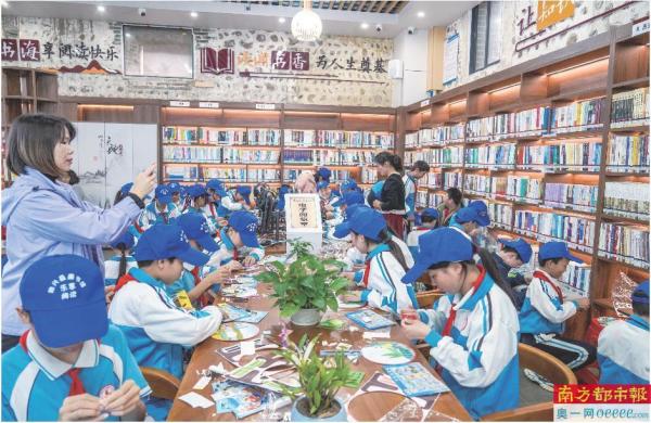 遍布韶关的张龄之旅风度书房，成为城乡居民、故里学子看书学习的韶关好地方。